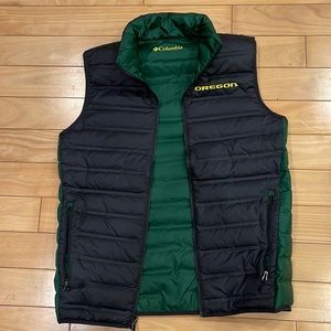 NWOT - SLEEVELESS COLUMBIA DOWN VEST